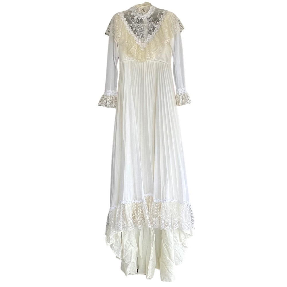 VTG Victorian Wedding Dress Union Made Illusion Neckline Long Sleeve Sz 12 READ